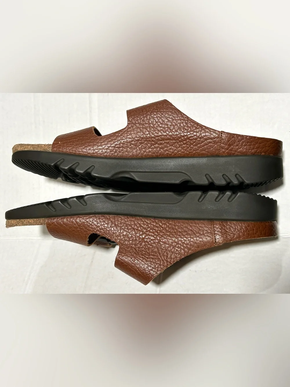 Mephisto Men’s Brown Leather Double-Buckle Sandals